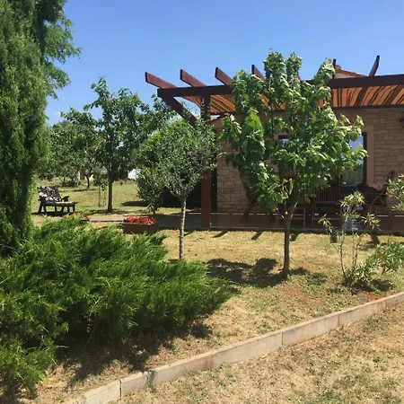 Apartman Flora